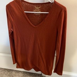 Long sleeve tee